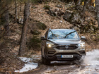 Keturiais ratais varomas automobilis gali būti pigesnis nei dviem