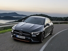 Naujasis „Mercedes-Benz CLA" - apginkluotas dirbtiniu intelektu