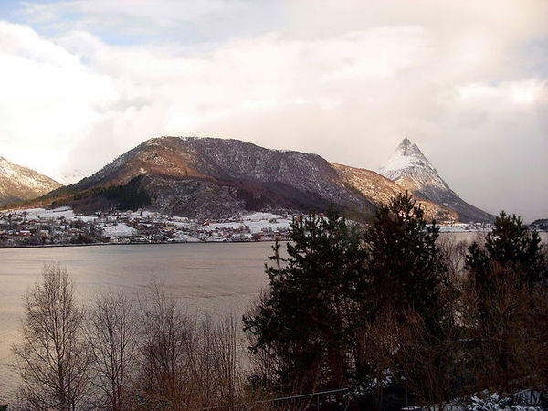 800px-Norge_landscape