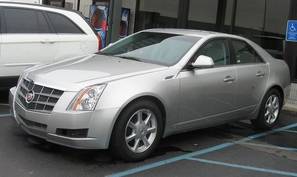 800px-2008_Cadillac_CTS