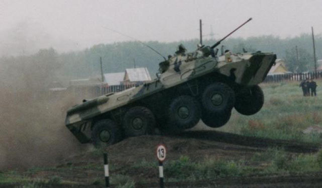 BTR-90_bosse