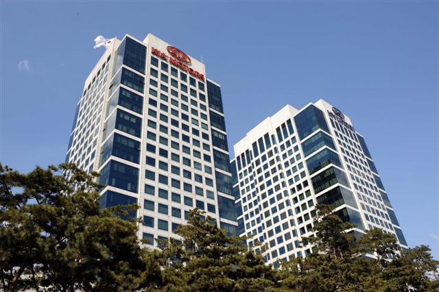 Group_HQ__Seoul__Korea___Small_