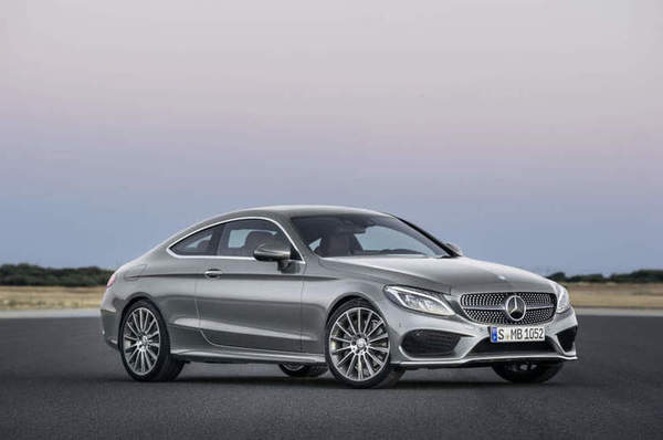 Mercedes-Benz_C-Class_Coup__C_300__10_