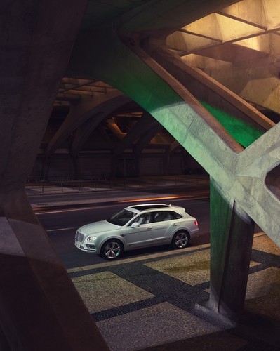 BENTLEYBENTAYGAHYBRID_3