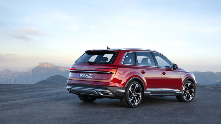 Audi_Q7_2019_2