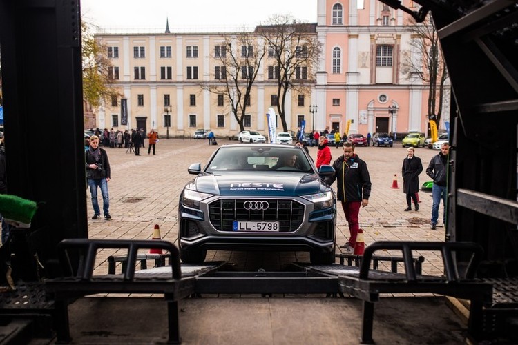 Audi_Q8