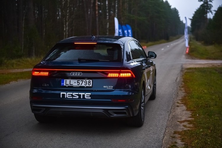 Audi_Q8__3_