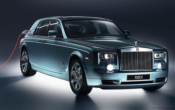 Rolls-Royce-102EX-1