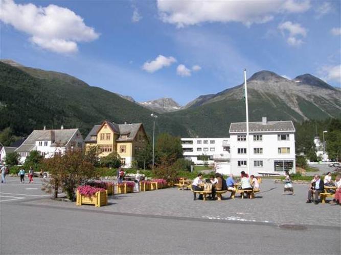 P8173537_sylt_miestelis__Medium_