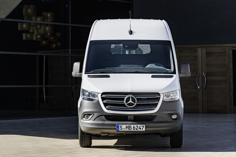 20180208164609_mercedes-benz_sprinter_18c0104_10