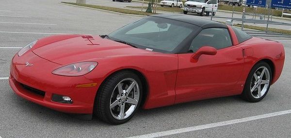 -Chevrolet-Corvette-C6-1