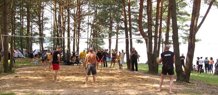 baikeriu_tinklinis__2_