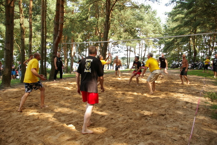 baikeriu_tinklinis__3_