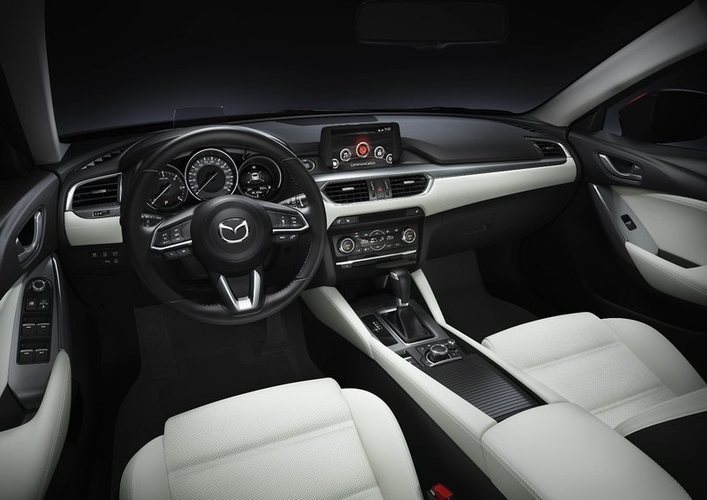 2017-Mazda6_Interior_Leather-white