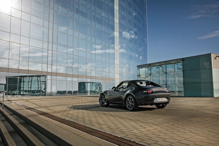 2017_MX5_RF_Stills_13