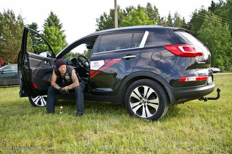 kia_sportage__5_