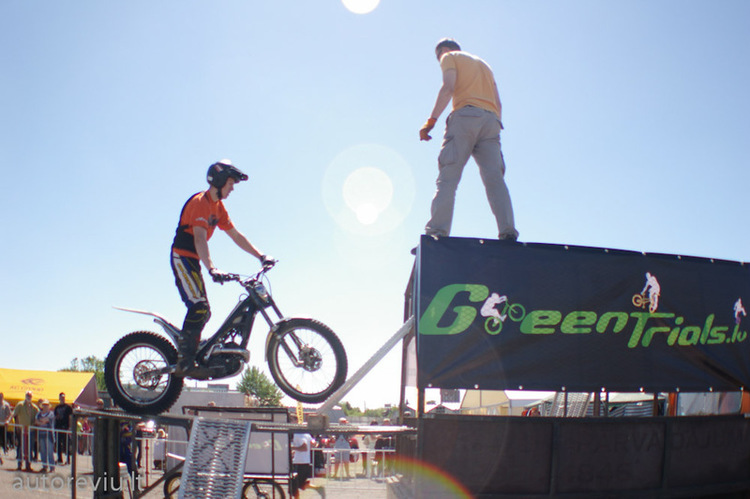 bike_show_millenium__21_