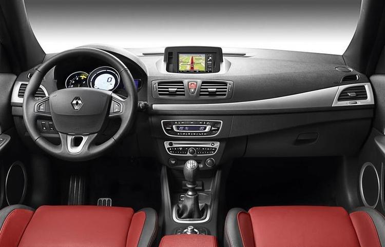 Integruota_Carminat_TomTom__Large_