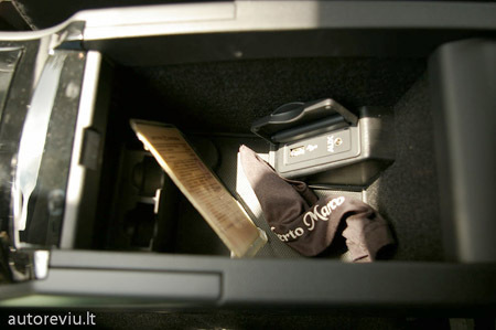 renault_latitude__5_