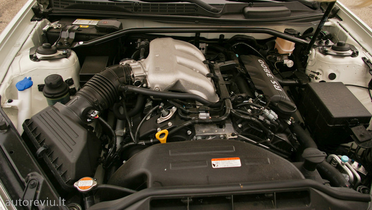 Hyundai_genesis_coupe__1_