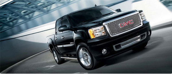 2011-sierra-denali-exterior-front-view-mm-gal-1-880x380-02