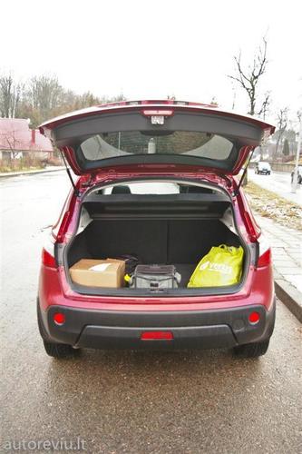 nissan_qasqhai__13___Large_