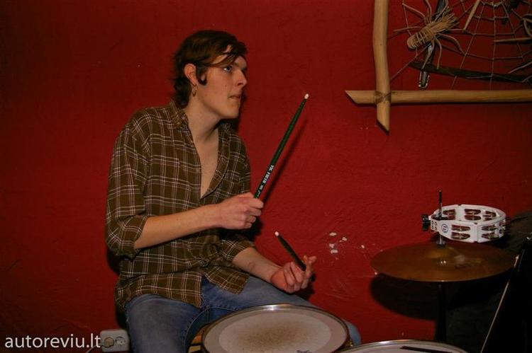 vasario16__102___Large_