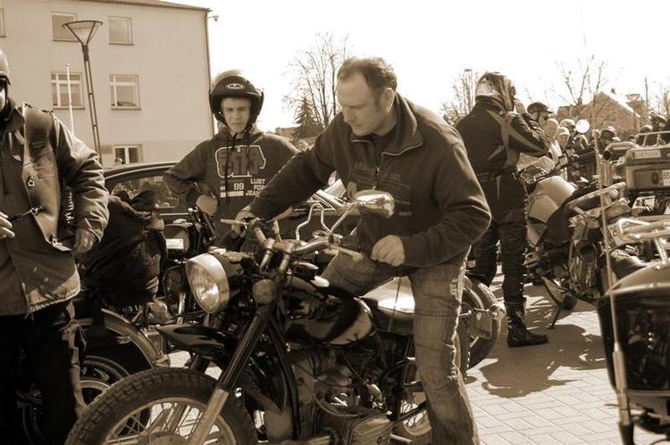 baikeriu_sezono_atidarymas_Garzgduose__3___Large_