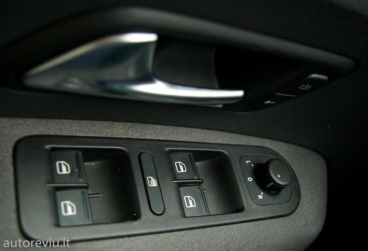 vw_amarok__7___Large_