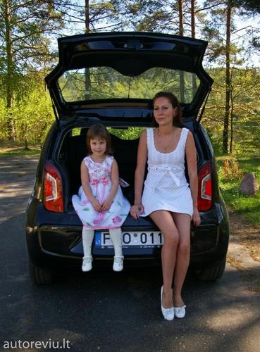 metu_automobilis_volkswagen_up__16_