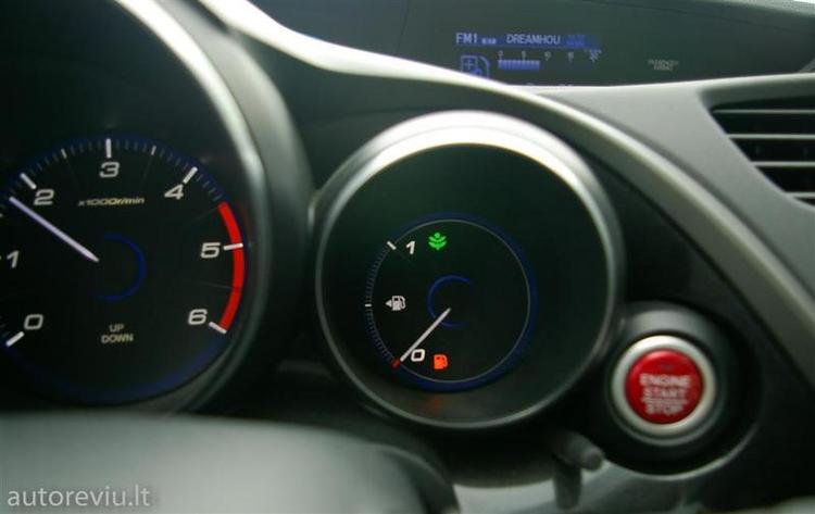 honda_civic_2012__19_