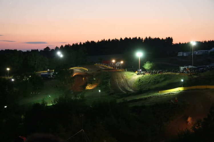 Kleinhau_Flutlicht_Motocross_2012
