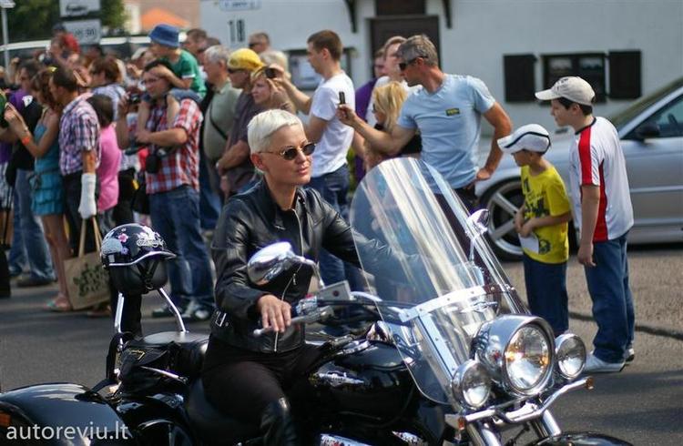 bike_show_millenium__8___Large_