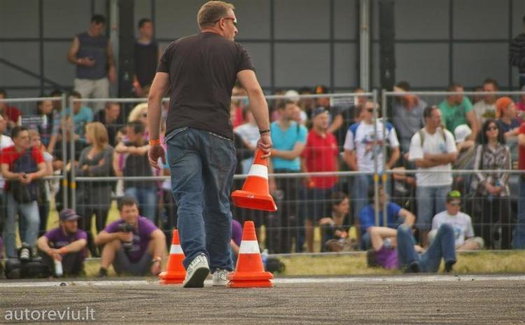 bike_show_millenium__64___Large_