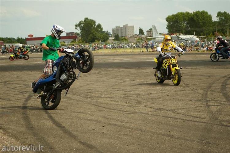 bike_show_millenium__66___Large_