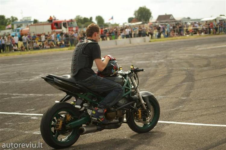 bike_show_millenium__69___Large_