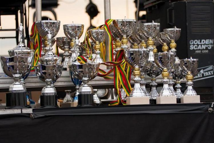 bike_show_millenium__118___Large_