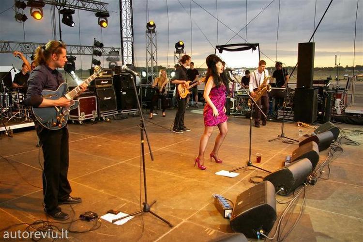 bike_show_millenium__160___Large_