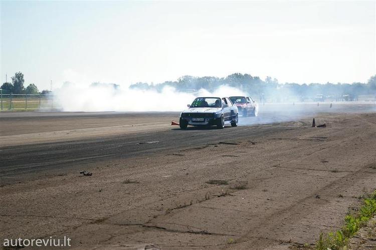 auto_show_millenium__4___Large_