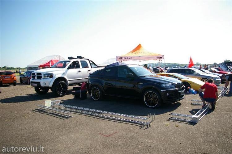 auto_show_millenium__10___Large_