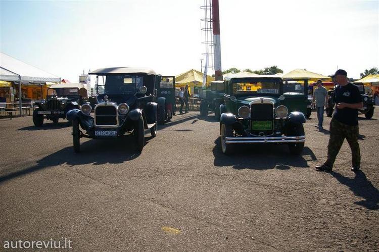 auto_show_millenium__21___Large_