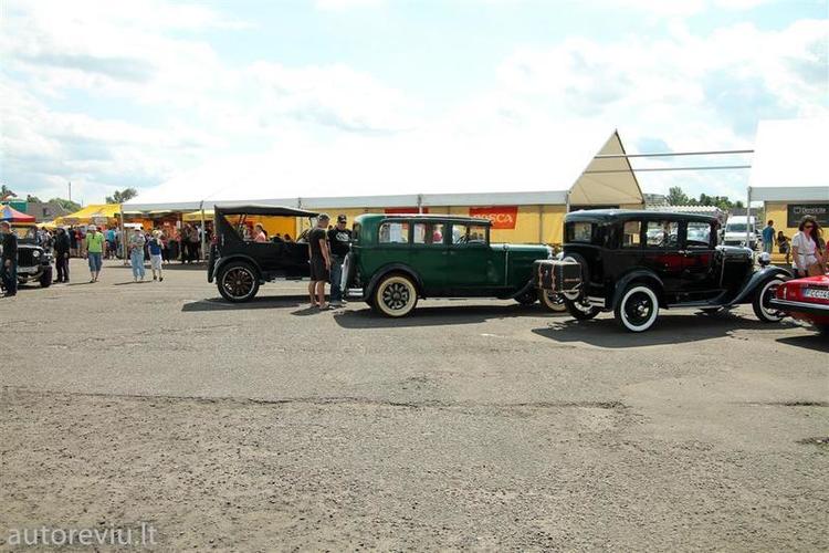 auto_show_millenium__55___Large_