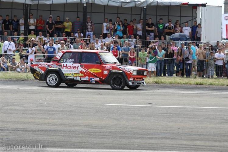 auto_show_millenium__74___Large_