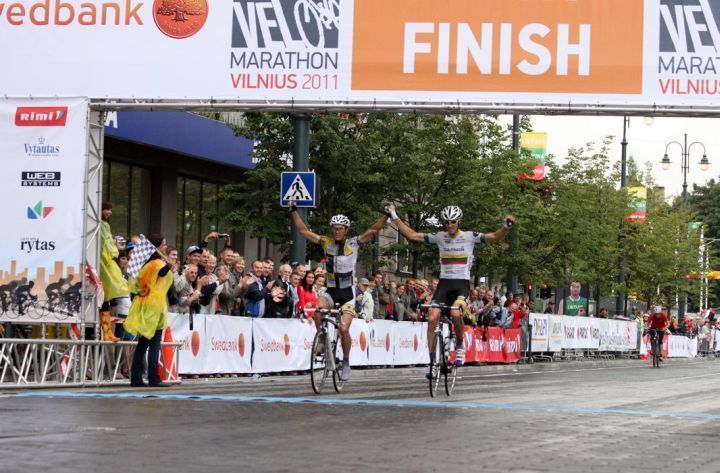 Velomaratonas_2011__Finisas_R