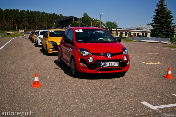 renault_sportiniai_automobiliai__9_