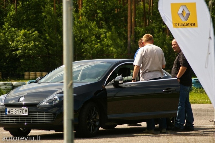 renault_sportiniai_automobiliai__21_