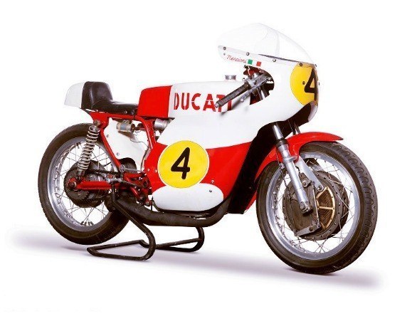 Ducati_DesmoCorsa_01