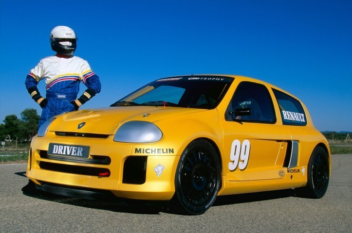 Clio_Renault_Sport_V6_1998_r__Small_