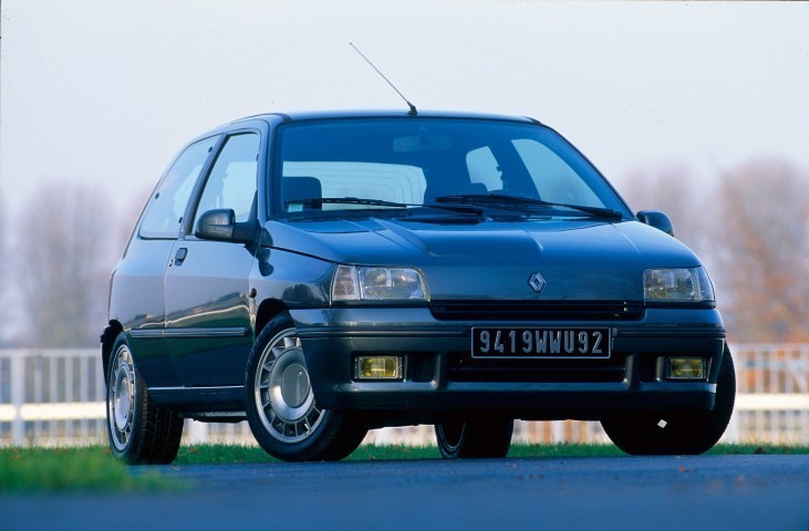 Renault_Clio_16_S_model_1991__Small_