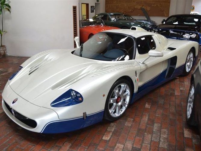 Maserati_MC12__3_